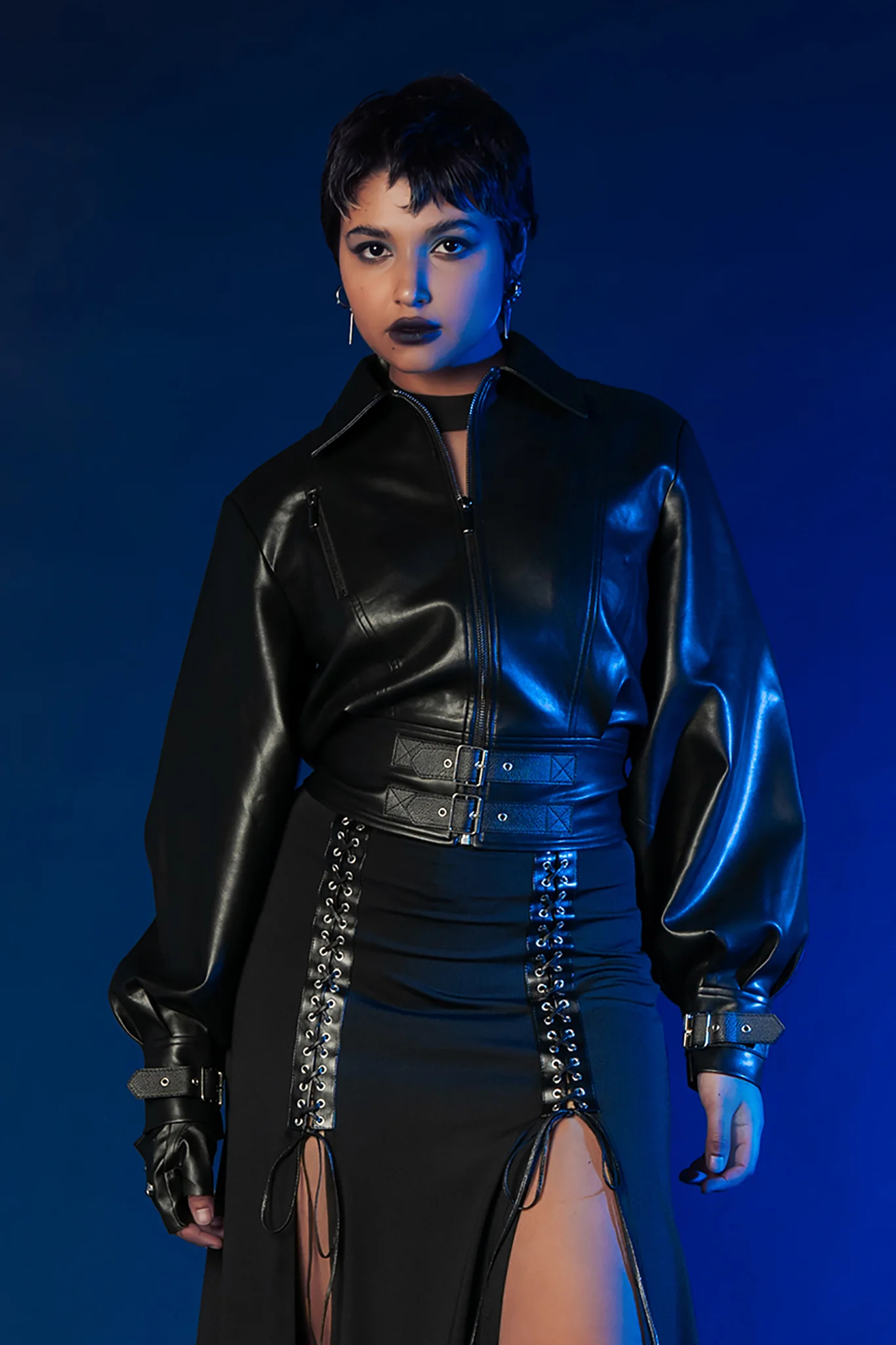 Black Balloon Cropped Moto Jacket - Image 4