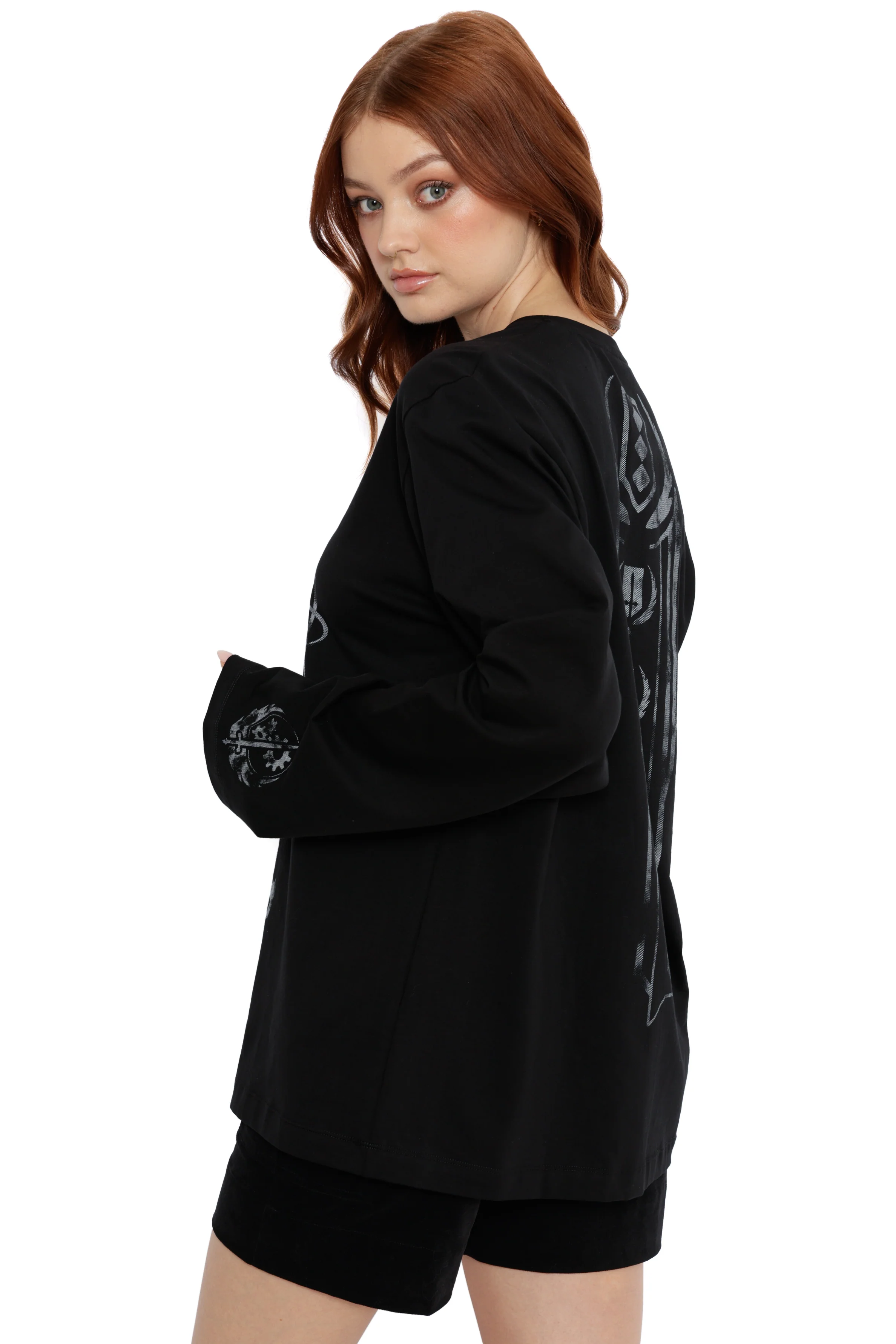 Chain That Binds Long Sleeve Oversized Boyfriend Tee - Image 6