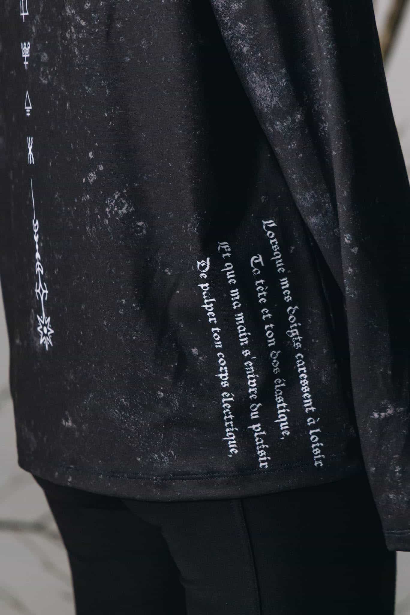 Fleurs of Evil Long Sleeve Oversized Boyfriend Tee - Image 10