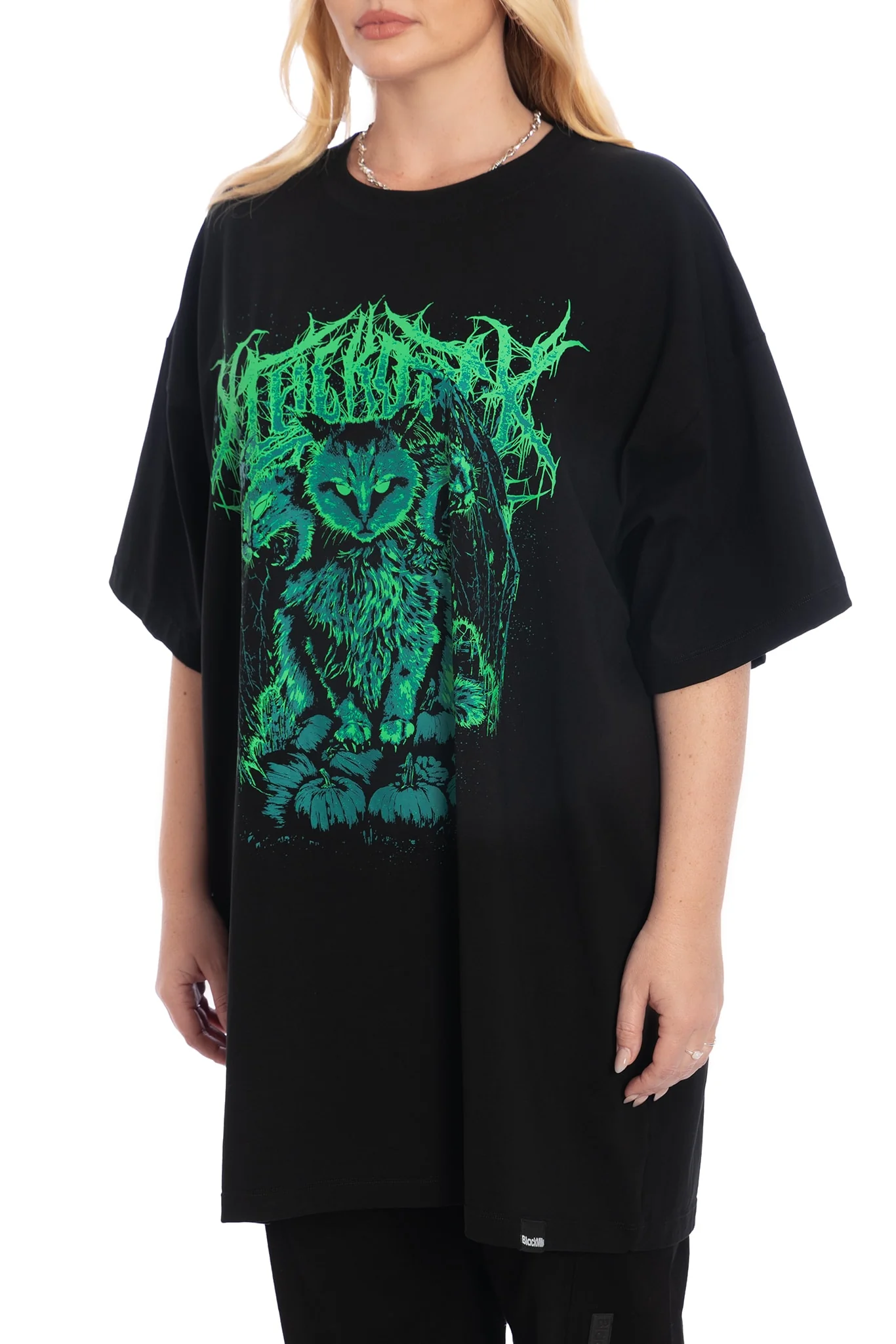 Heavy Mewtal Giant Tee - Image 3