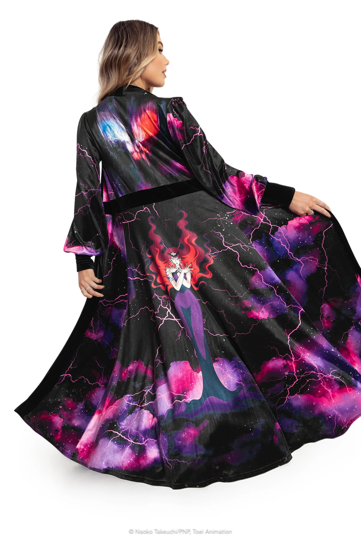 Queen Beryl Velvet Maxi Jacket - Image 6