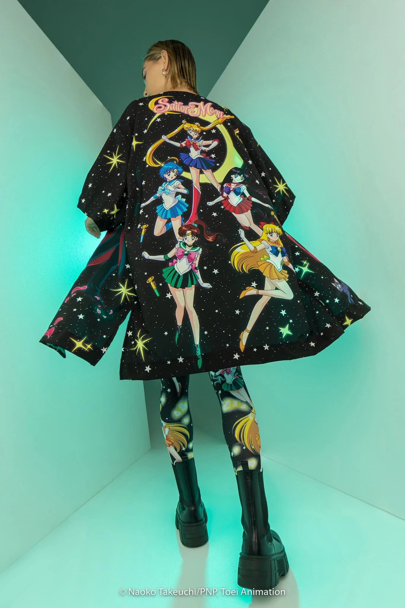 Sailor Guardians And Tuxedo Mask Robe - Image 4
