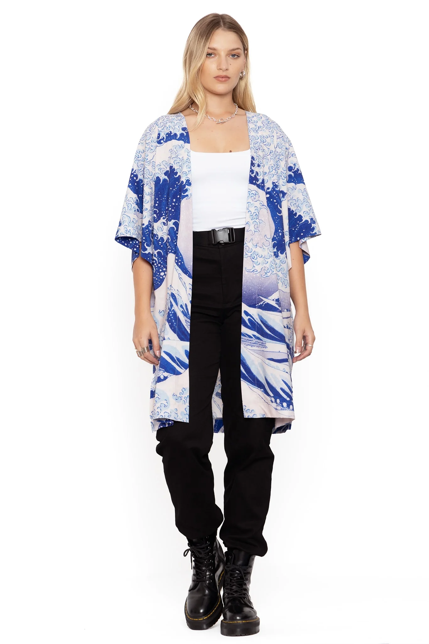The Great Wave Robe - Image 4