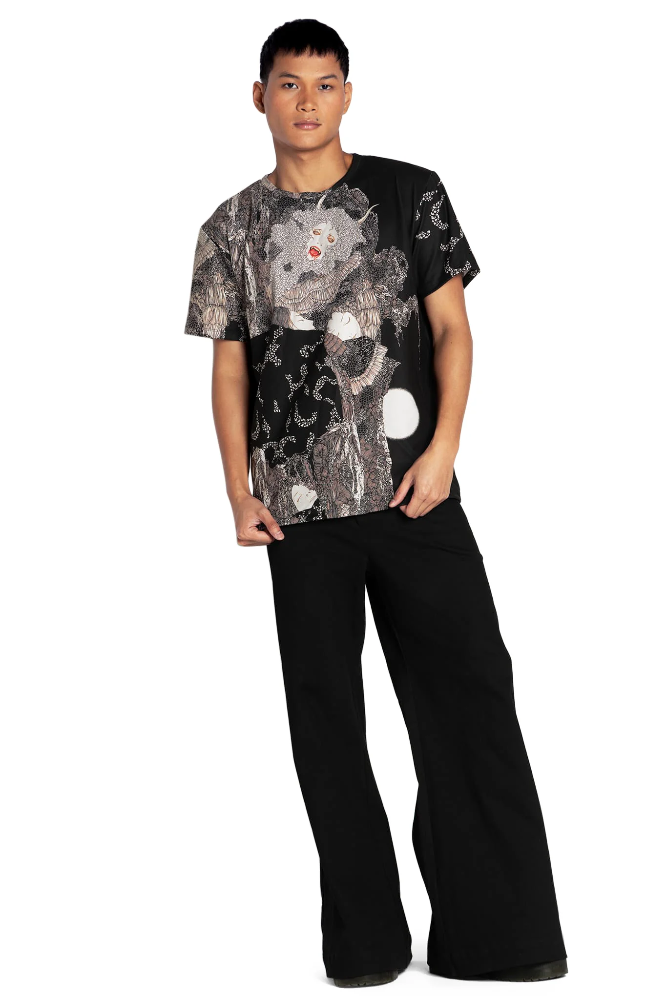 Vampire Spellbound Boyfriend Tee - Image 4