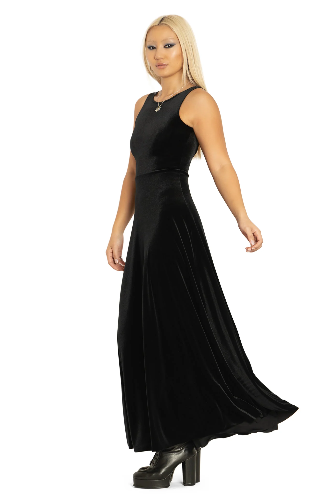 Velvet Black Underbust Maxi Dress - Image 5